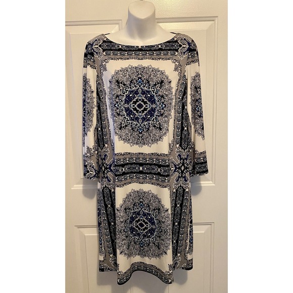 Laundry By Shelli Segal Dresses & Skirts - Laundry By Shelli Segal 3/4 Sleeve White Geometric Design Shift Dress Boho Small